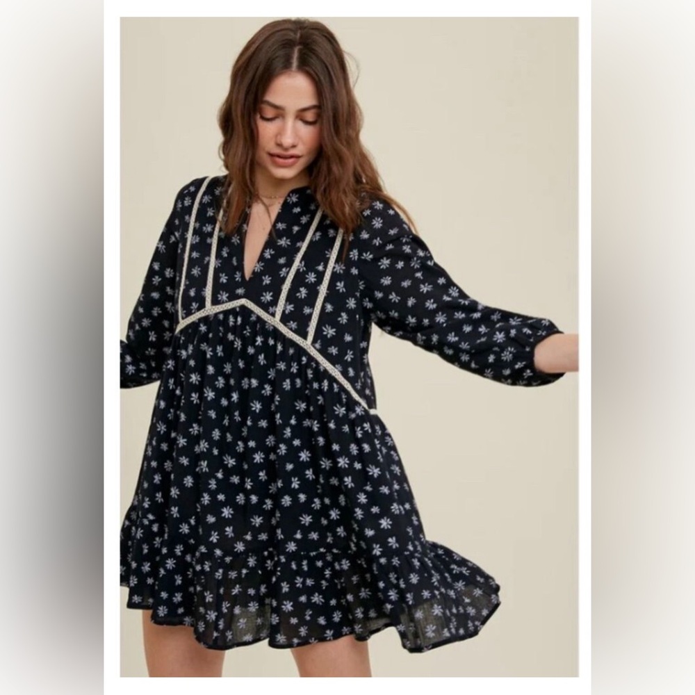Zara Boho Babydoll Crinkle Gauze Crochet Floral Long Sleeve V-neck Mini Dress, M